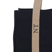 Bolsa-personalizada-Holbox-negro-bordada-detalle
