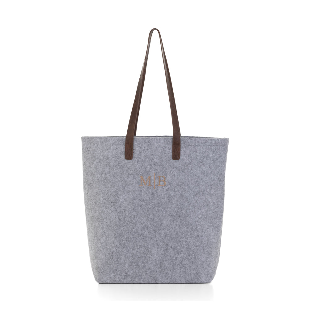 Bolso-tote-fieltro-personalizado-gris-bordado