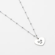 Collar-personalizado-Amelia-plateado-iniciales