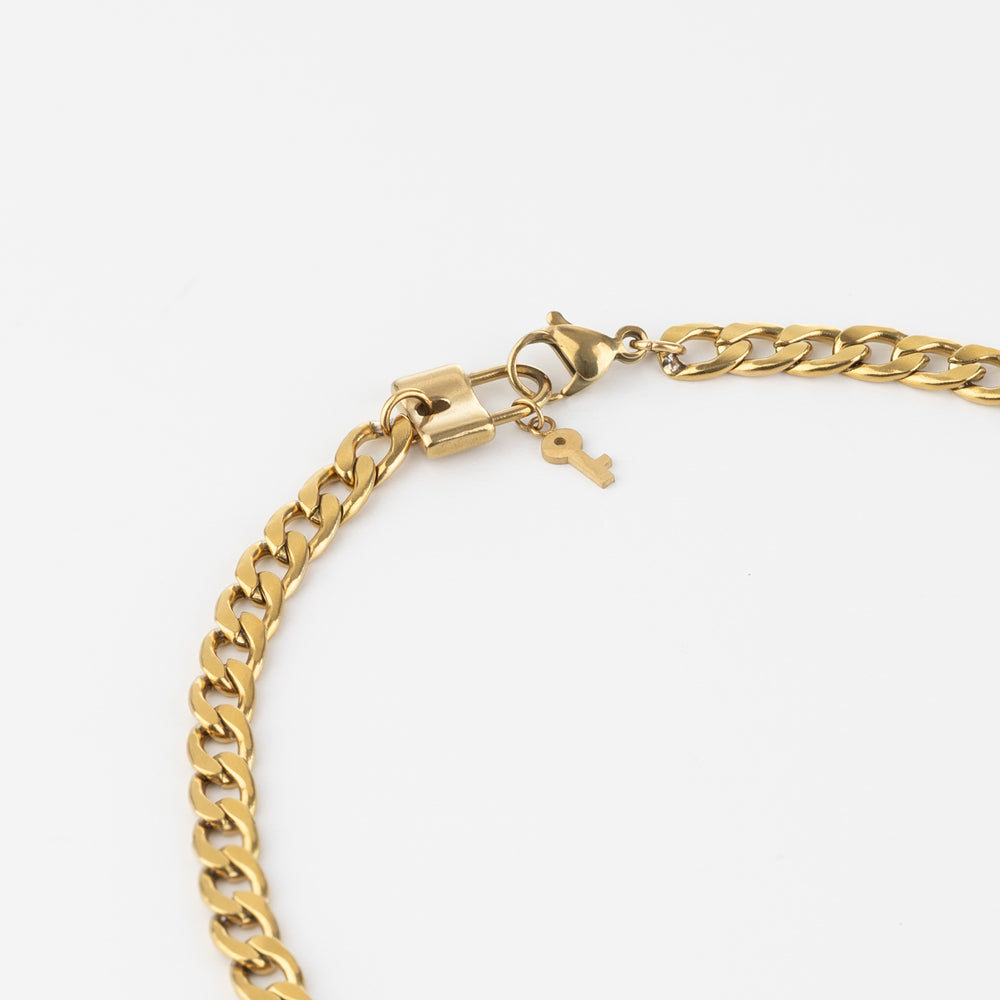 Collar-personalizado-Sophie-dorado-detalle