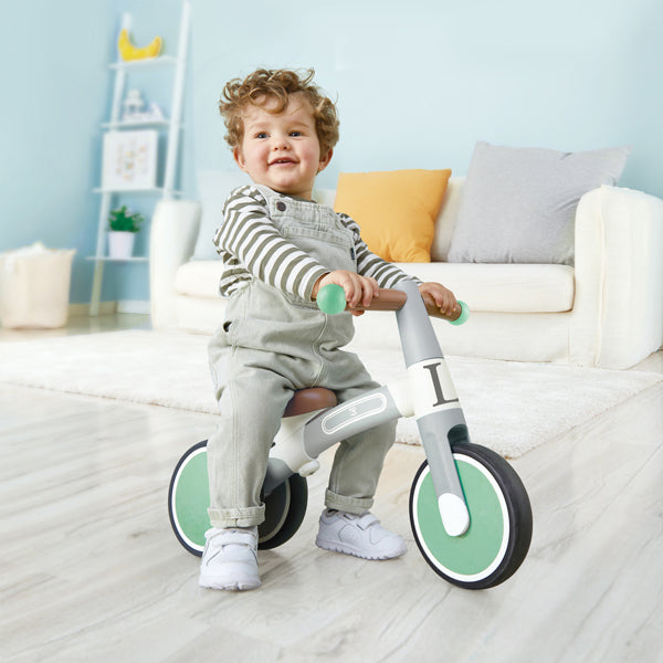 Mi-primera-bicicleta-equilibrio-personalizada-mint-inicial-life