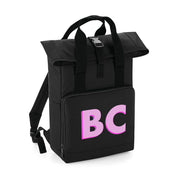 Mochila-personalizada-vermont-negro-iniciales-sombra-rosa