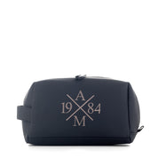 Neceser-personalizado-Lake-asa-negro-iniciales-cruz