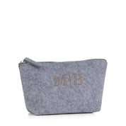 Neceser-personalizado-fieltro-gris-bordado