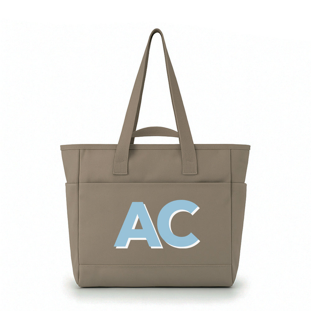 bolso-personalizado-san-diego-topo-asa-larga-iniciales-sombra-azul-claro-blanco_1f7b8cf8-1a00-4f82-a9a7-3d3d4aa61214.jpg