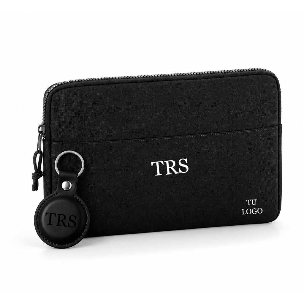 Pack Essential personalizado para empresas: funda de portátil y llavero con localizador, con iniciales y logo