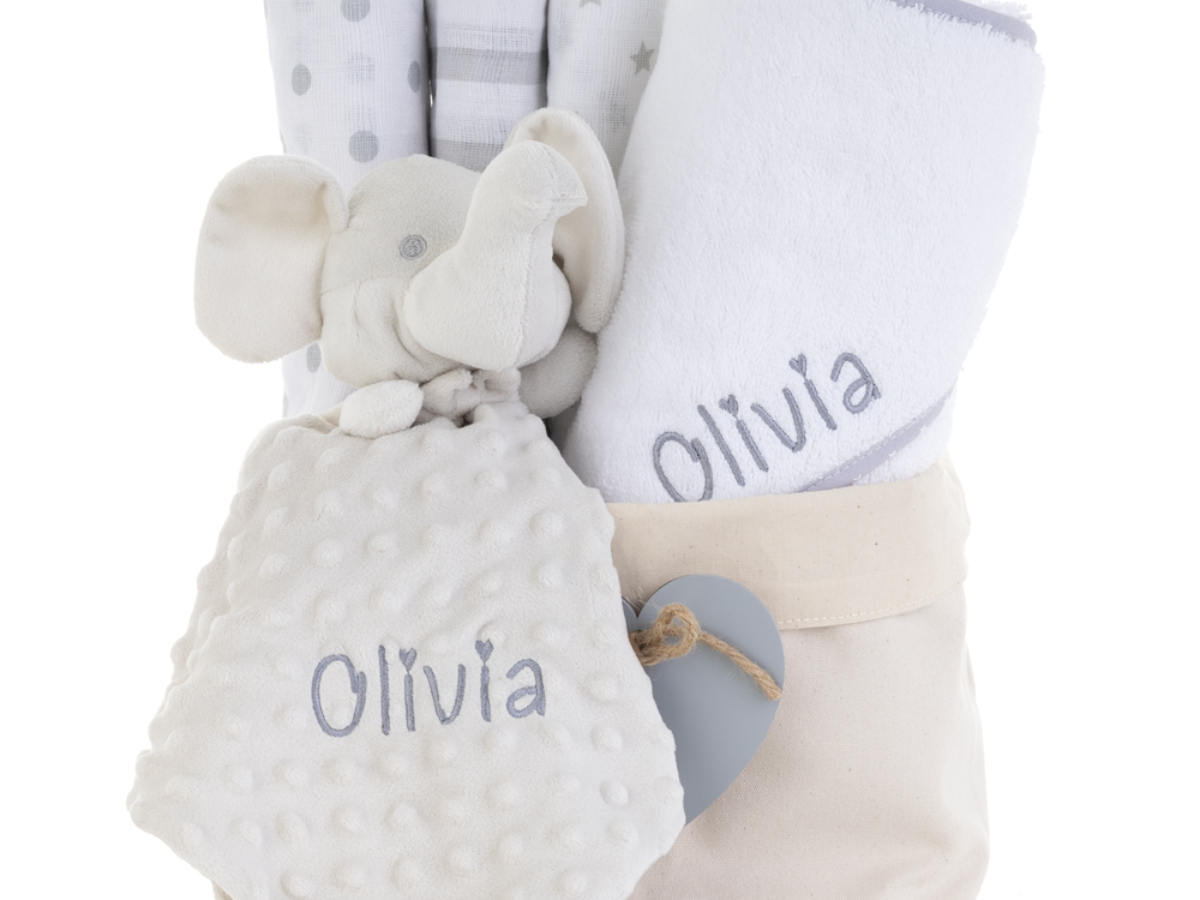 Canastilla Regalo Bebé Olivia - La maleta del bebe