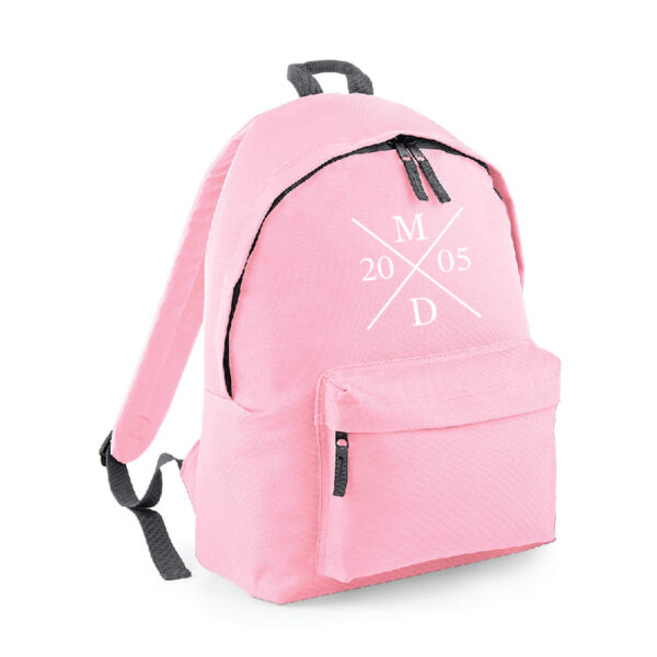 MOCHILA PERSONALIZADA CLÁSICA - INICIALES CRUZ - Imagen 7