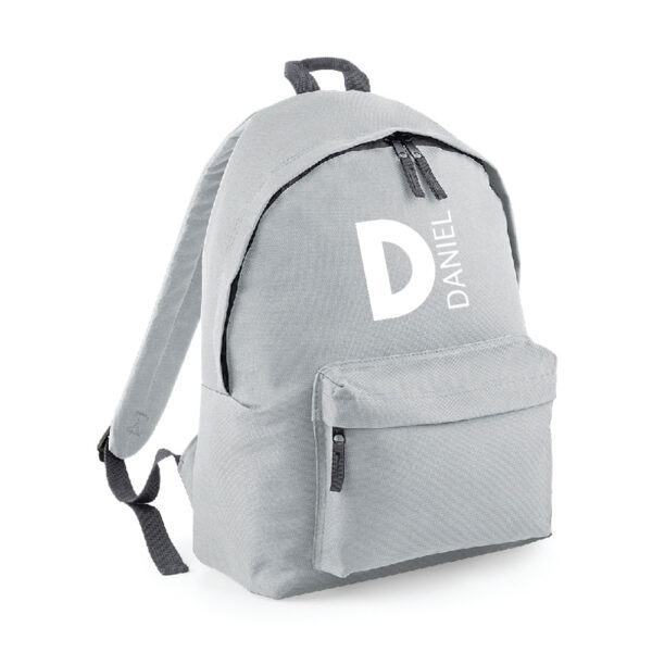MOCHILA PERSONALIZADA CLÁSICA - INICIAL NOMBRE AL LADO - Imagen 12
