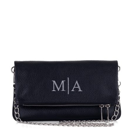 Bolso-piel-personalizado-praga-negro-bordado-cadena-corta