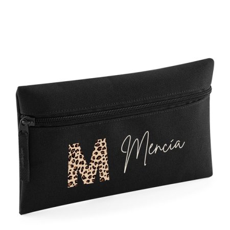 Estuche-personalizado-basico-negro-incial-leopardo